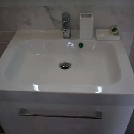 Διαμέρισμα Large 1 Bedroom In
